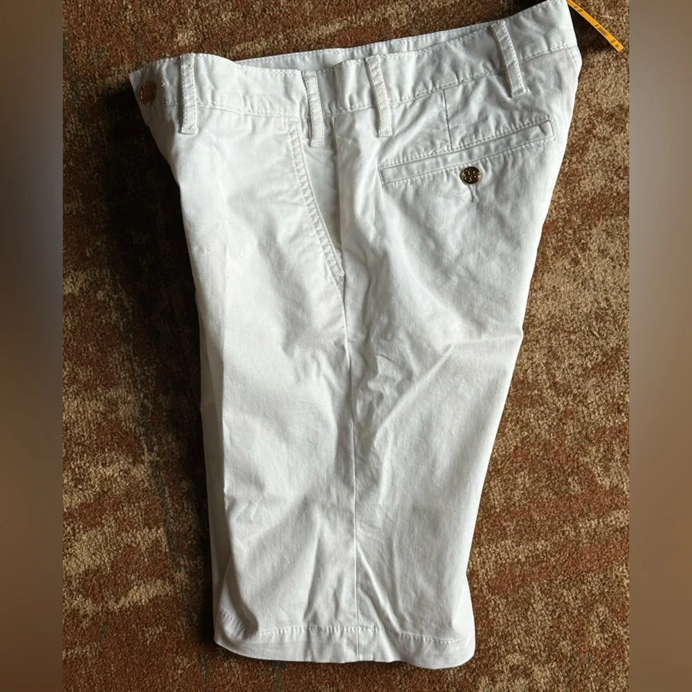 Tory Burch NWT white Bermuda Chino long shorts 25 logo buttons multiple pockets* - Picture 7 of 12